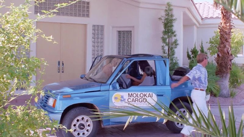 Fit to Porn (1993) Julie Strain, ganzer Film online, kostenloses Video, film1k